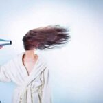 Експерти розповіли, як часто можна сушити волосся феном