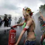 Холостяк-6: одна з дівчат виявилася скандальною учасницею Femen
