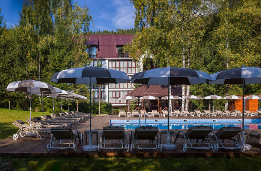 Yaremche Club Hotel: як відпочити тілом і душею серед Карпат