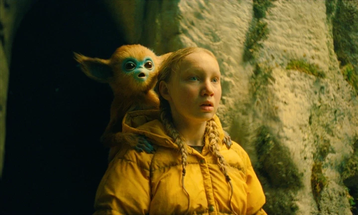 Віллем Дефо співає українську народну пісню у фільмі