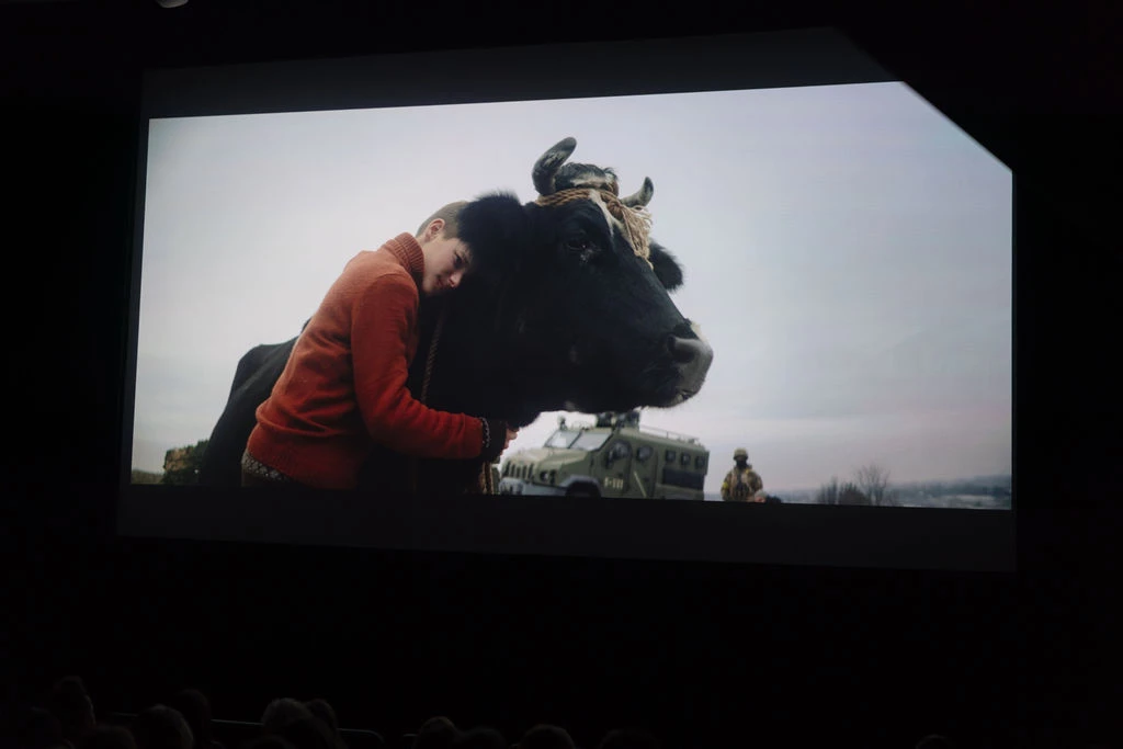 Кадр з фільму "Війна очима тварин"3