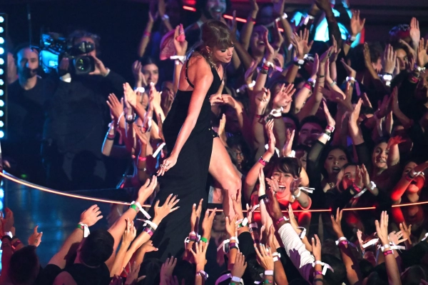 US-ENTERTAINMENT-MUSIC-AWARD-SHOW-MTV