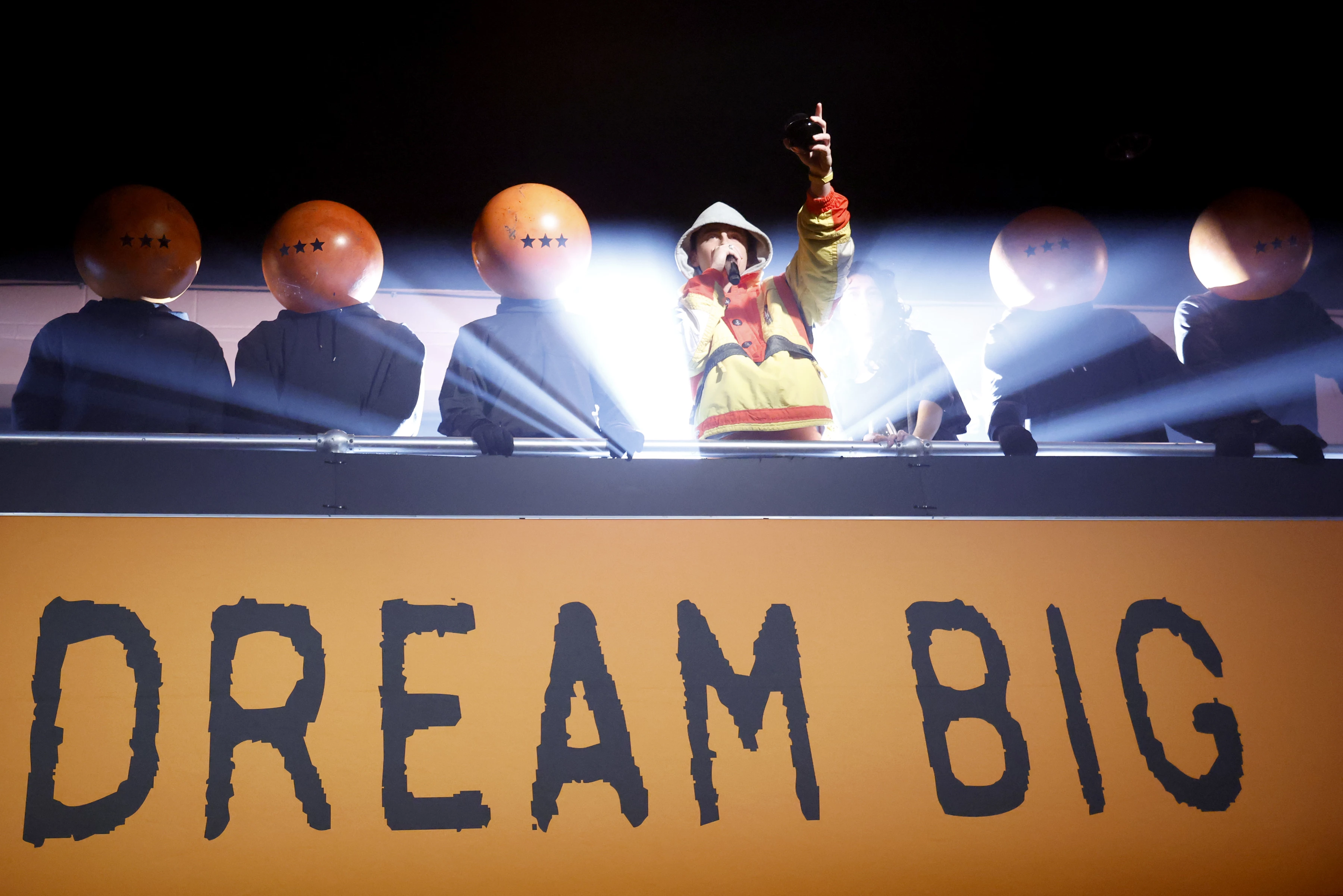 Помаранчева революція: "Марті Супрім" підкорює вершини кінопрокату
3