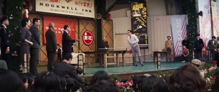 "Марті Супрім: Майстер поєднань" – взірець фільмографії Тімоті Шаламе
5