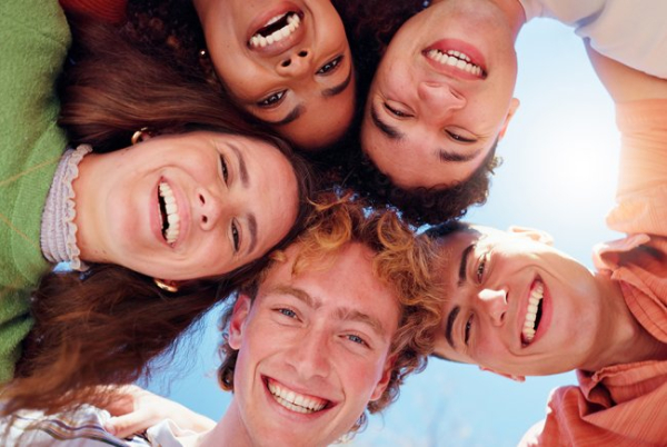 Чому нам варто посміхатися частіше
