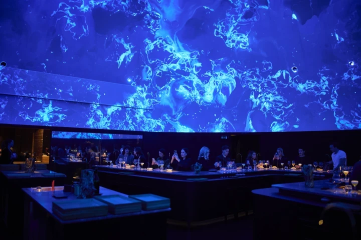 Що сталося з Amouage: бархатні зміни у шанованому бренді
6