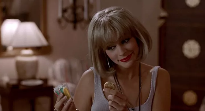 Нажмите и перетащите2