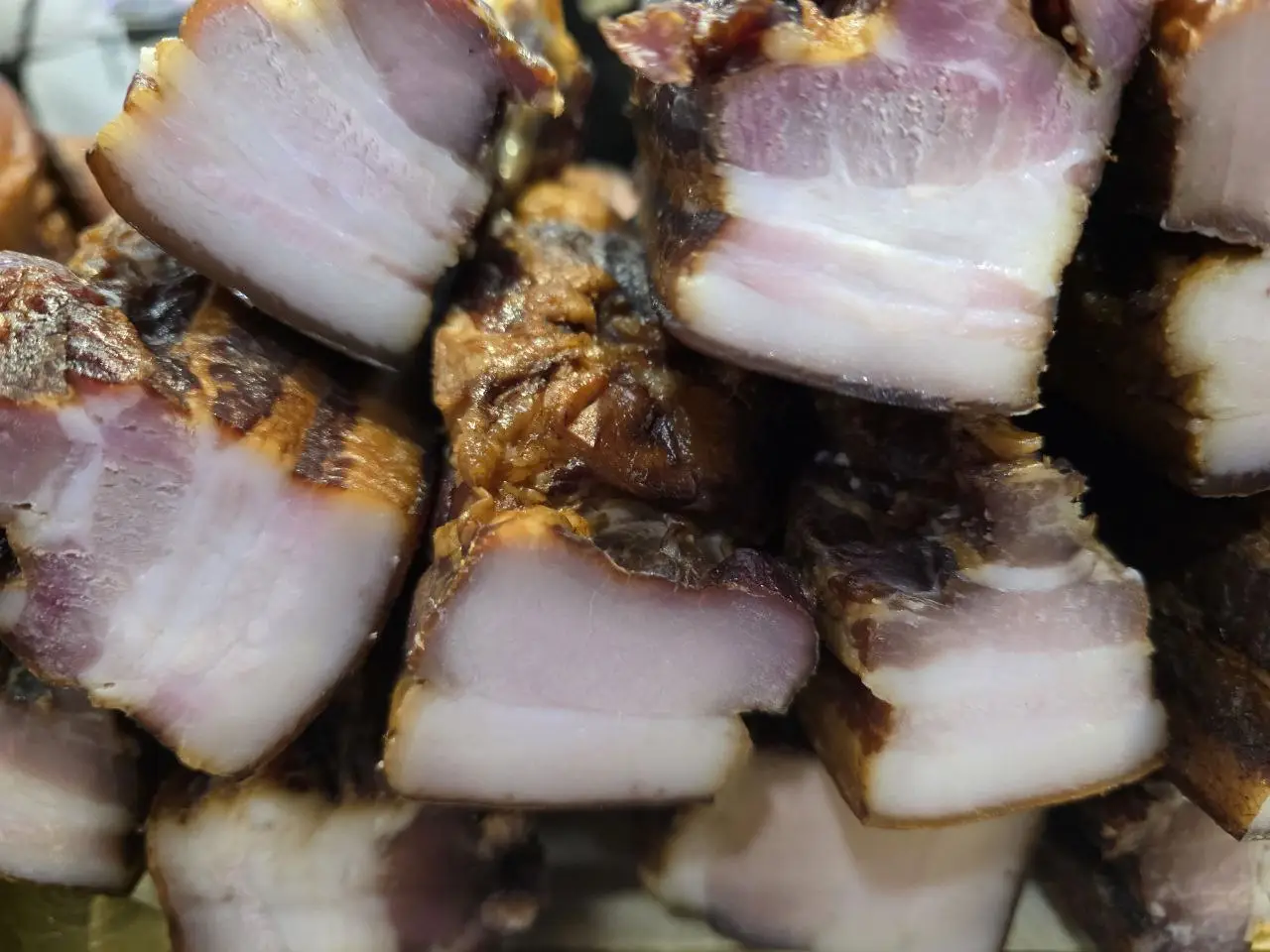 Навіщо є сало з часником: ідеальний тандем для судин сало