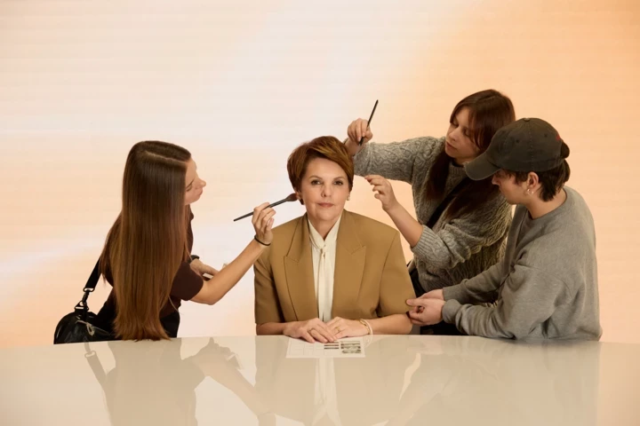 Олена Фроляк, телеведуча та представниця Age Perfect L'Oréal Paris, – про наснагу, зрілість, найкращі продукти та читання
4