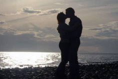 Як привласнити одруженого чоловіка?