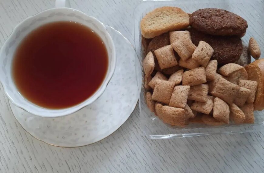 Що не можна запивати чаєм: список продуктів-табу