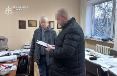 Більше ніж 1,1 млн євро для РФ: керівнику картонної компанії оголосили підозру.