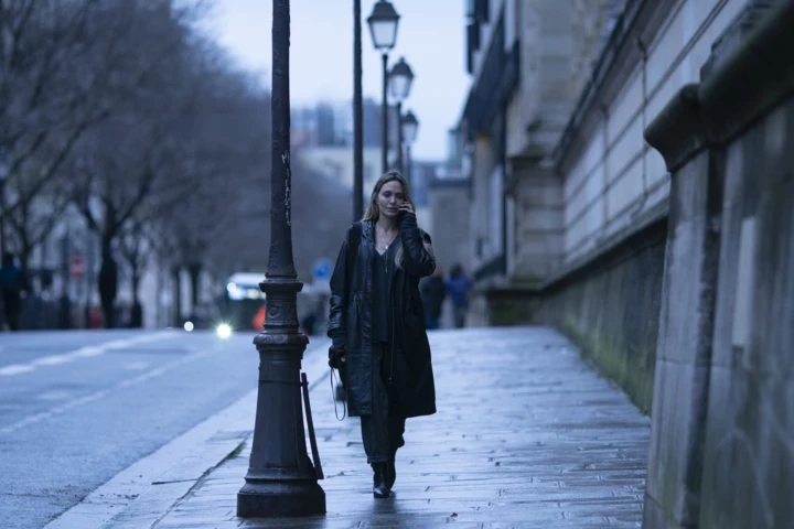 Чому варто глянути “Кутюр” з Анджеліною Джолі: 5 причин