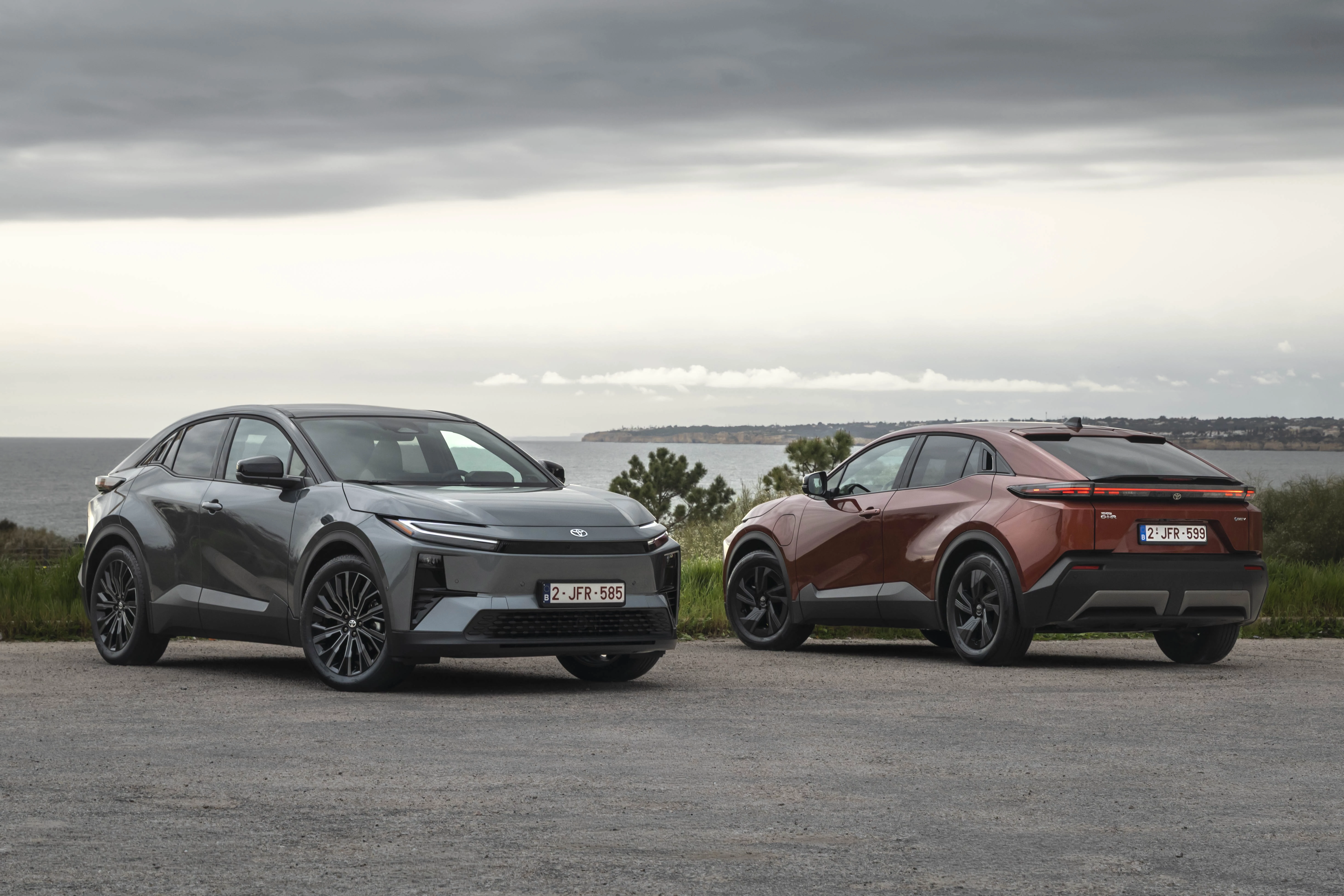 Оновлений Toyota C-HR+: електричний кросовер, що перевертає уявлення.
1