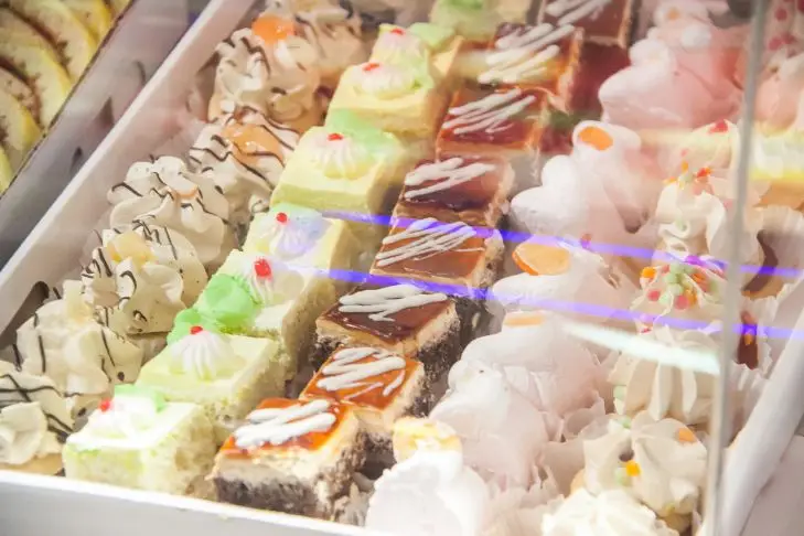 Чому ми хочемо солодкого: дефіцит в організмі