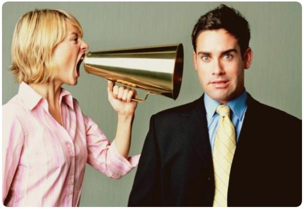 Інструкція, як правильно слухати жінку