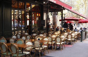 У Києві запрацював онлайн-інструмент для терас кафе та ресторанів.