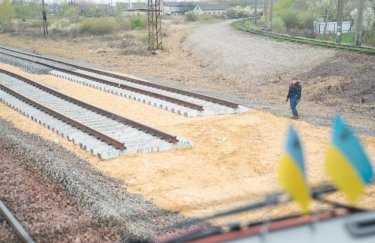 Електрифікація колії євростандарту Чоп – Ужгород майже завершена: очікувана дата закінчення робіт.