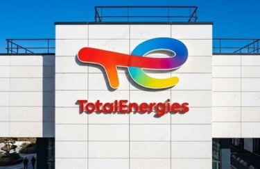 TotalEnergies і Saudi Aramco призупинили роботу на нафтопереробному заводі в Саудівській Аравії внаслідок нападів.