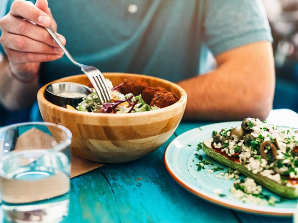 Експеримент на собі: чоловік на дієті