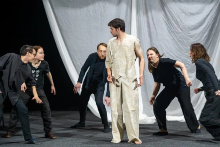 Шість постановок за мотивами українських романів, вартих уваги цьогоріч.
2