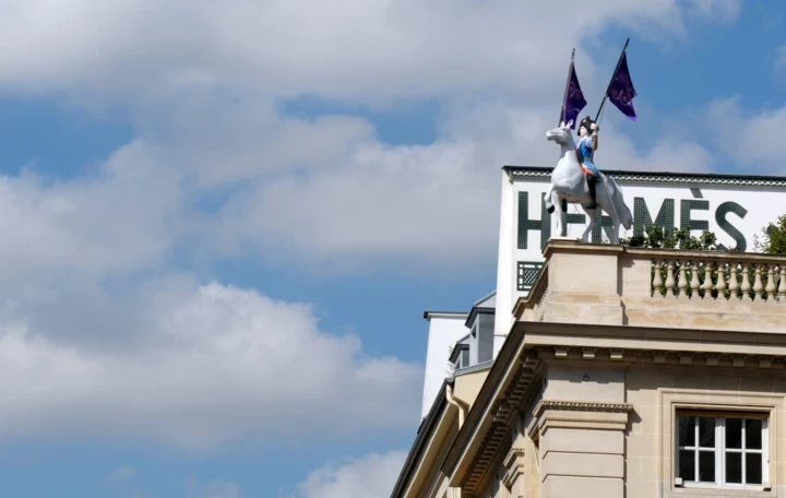 Майстер акварелі у світі ароматів: Жан-Клоду Еллена виповнюється 79 років
10