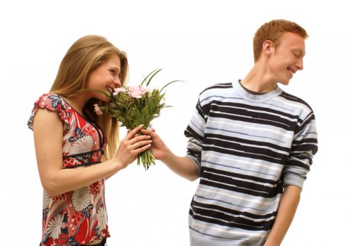 Чим менше жінку ми любимо…
