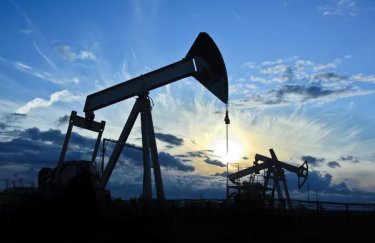 США надають енергофірмам в борг 92,5 млн барелів нафти з стратегічного запасу.