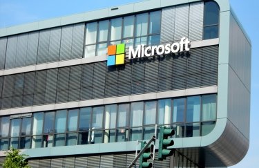 Євросоюз встановить суворі норми для хмарних послуг Microsoft та Amazon