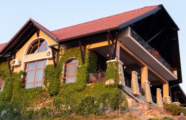Вартість оренди приватних будинків у Києві та околицях місцями підскочила до 95%