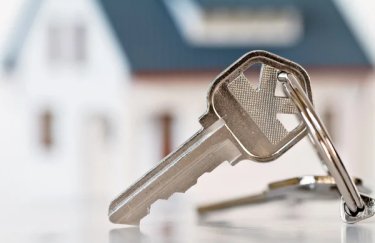 Три тисячі людей, які переїхали з окупованих зон, вже купили оселі за&hellip;