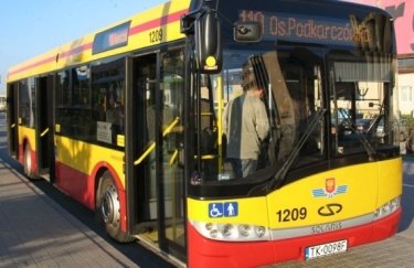 Польща зібрала понад 6 мільйонів гривень на автобуси для Вінниці, але депутати…