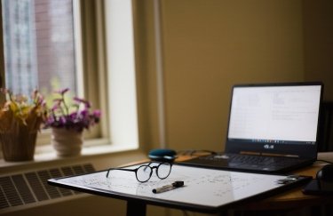 Кабмін спрямував 2,3 мільярда гривень на енергетичну незалежність та ремонт освітніх установ.