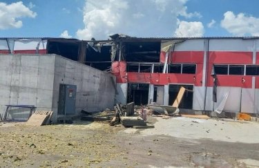 Російські війська атакували термінал “Нової пошти” в Запоріжжі