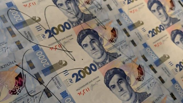 НБУ: Банки зможуть обладнати банкомати та термінали для купюри 2000 гривень0