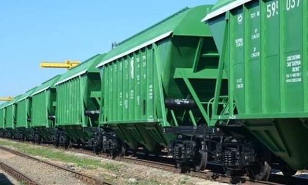 Укрзалізниця підвищує тарифи на вантажні перевезення на 30%