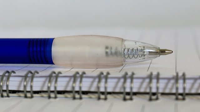 Уряд залишив державне фінансування для початкових шкіл, де класи викладають мовами національних меншин.0