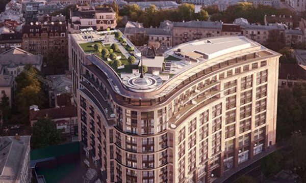 Budhouse Group: товарообіг ТЦ злетів на чверть за пів року