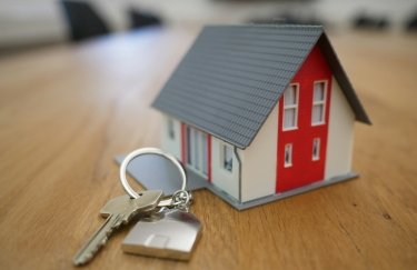 Понад 3200 сімей внутрішньо переміщених осіб отримали власне житло: українці виконали майже…