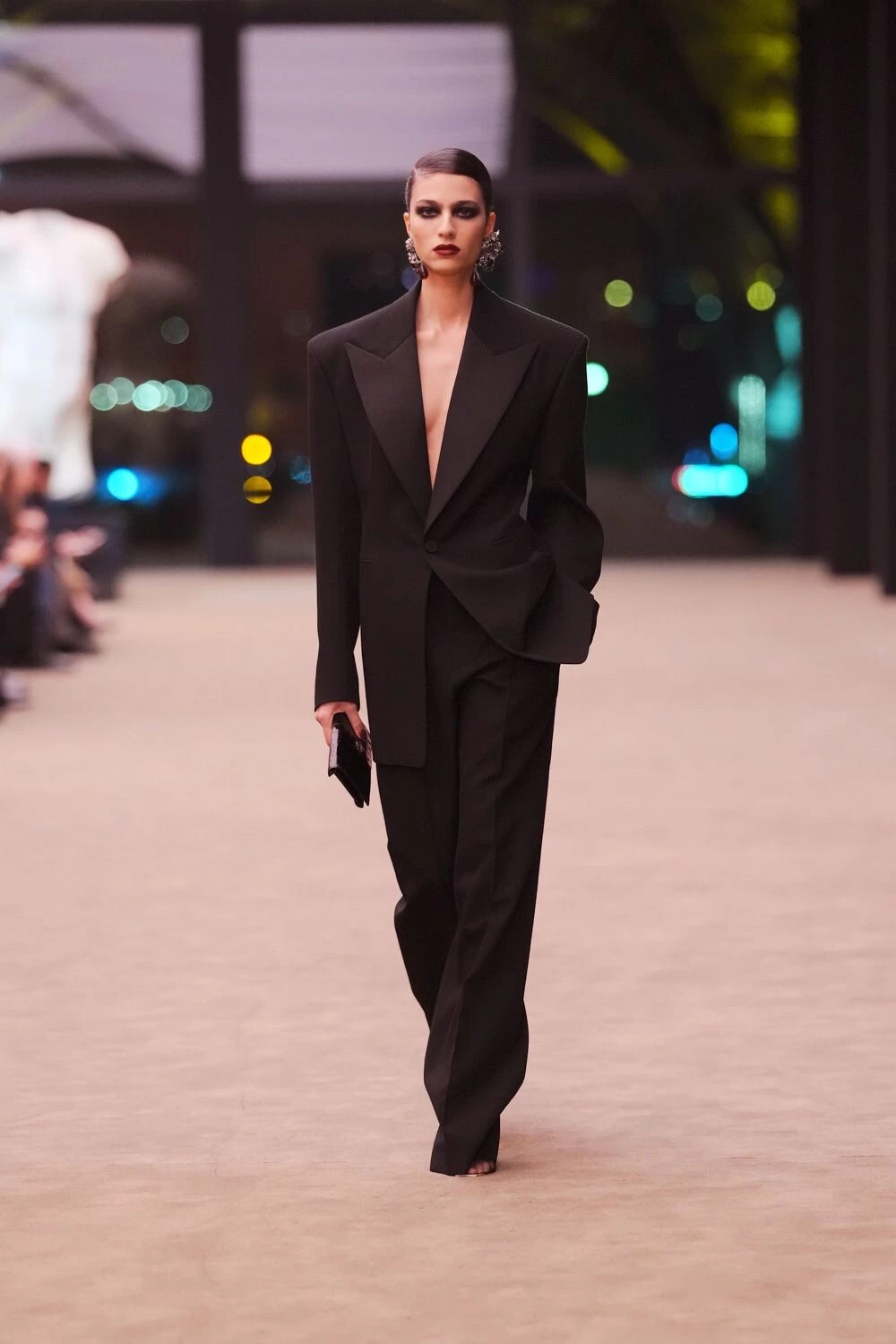 Vogue Ukraine Leaders Gala: що вдягнути на найочікуванішу подію серпня5