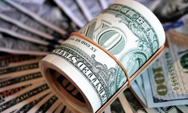 НБУ скоротив валютні інтервенції
