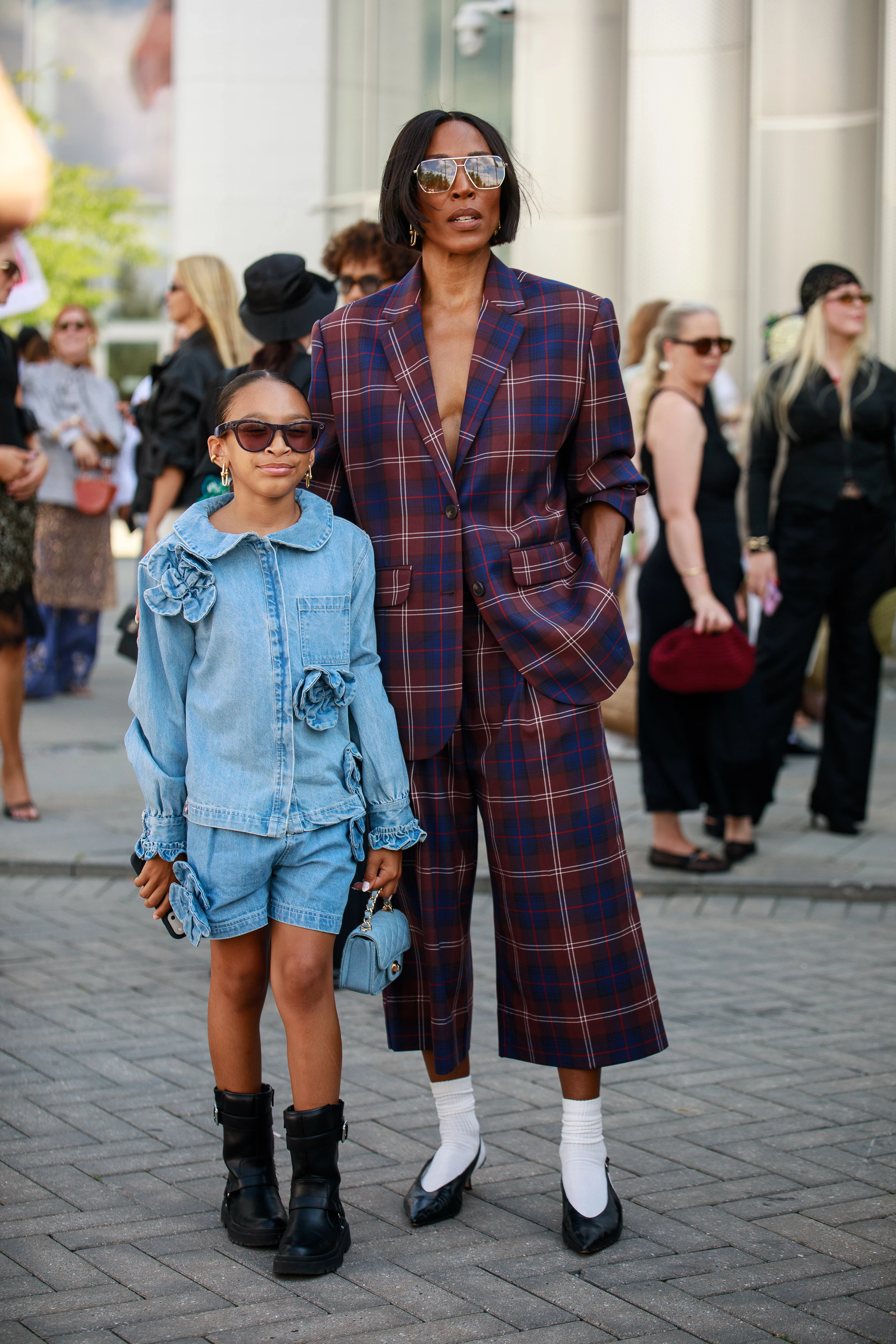 Стиль вулиць: як вбрання гостей Copenhagen Fashion Week підкорює тренди33