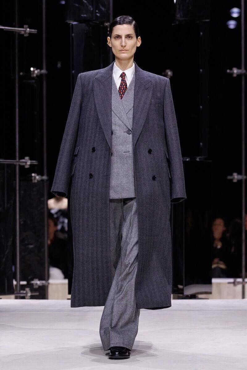 Power dressing: як жінки-лідерки повертають собі стиль3