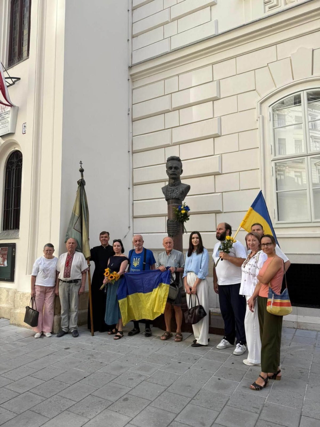 Як українці відзначили 170-річчя Івана Франка – від Нагуєвичів до Відня і Вуковара5