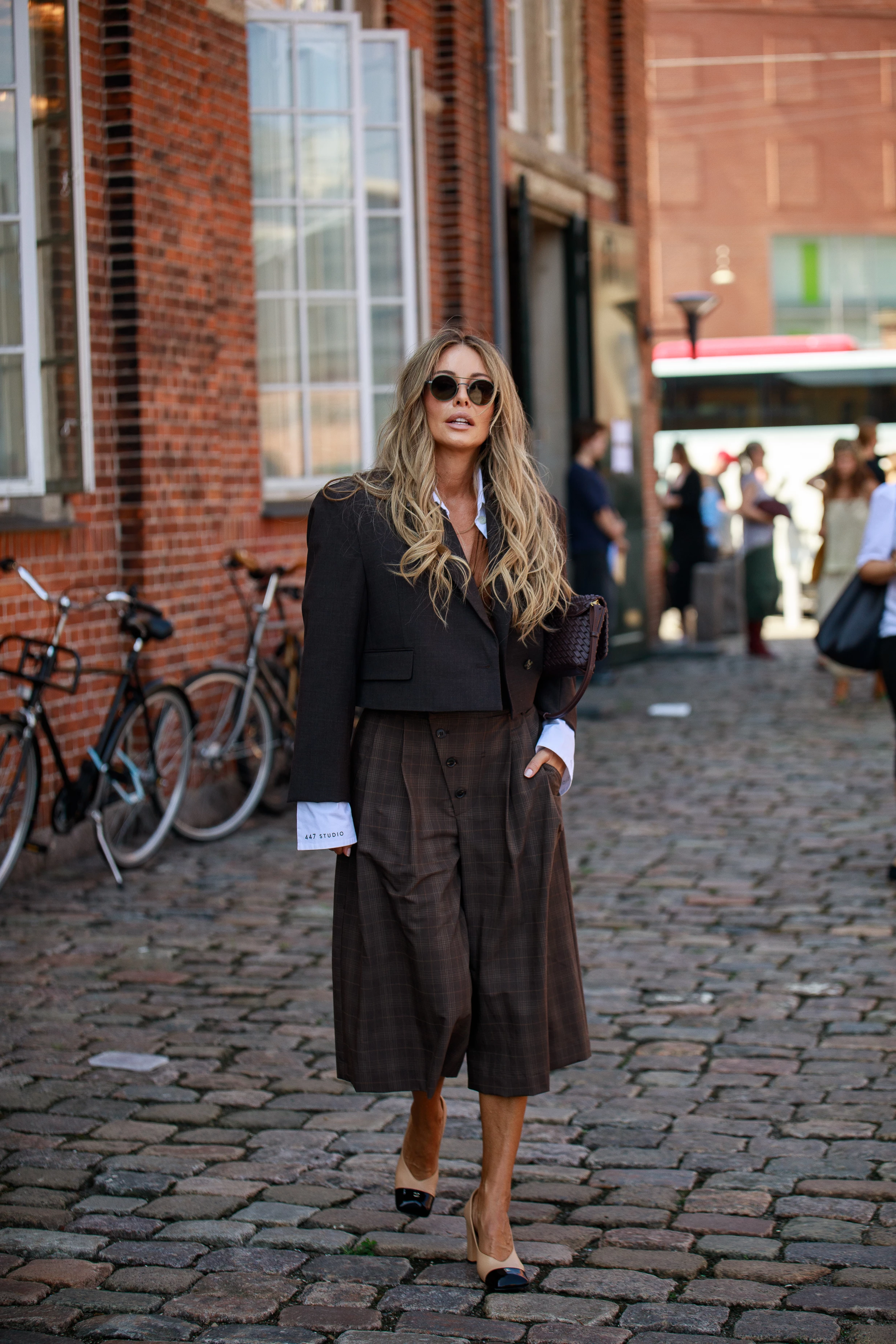 Стиль вулиць: як вбрання гостей Copenhagen Fashion Week підкорює тренди27