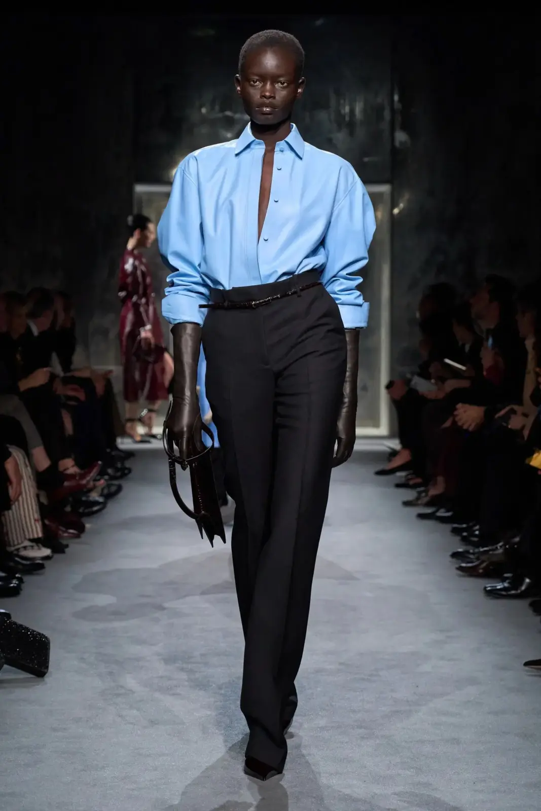 Power dressing: як жінки-лідерки повертають собі стиль9