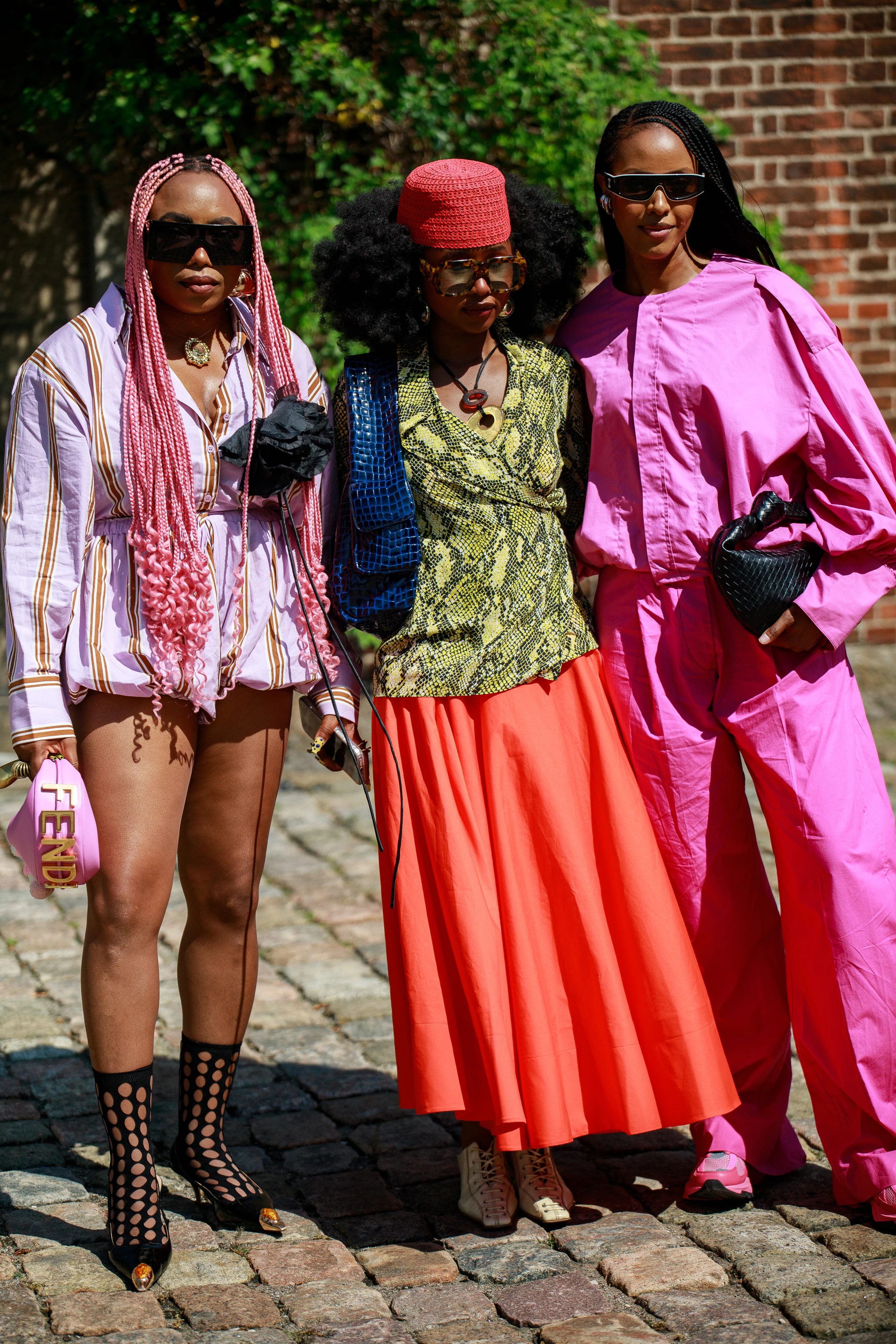 Стиль вулиць: як вбрання гостей Copenhagen Fashion Week підкорює тренди37