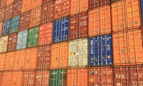 Бізнес просить тимчасово послабити вимоги до маркування продукції