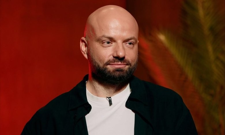 Слава Дьомін розповів, як виїжджає за кордон під час воєнного стану0