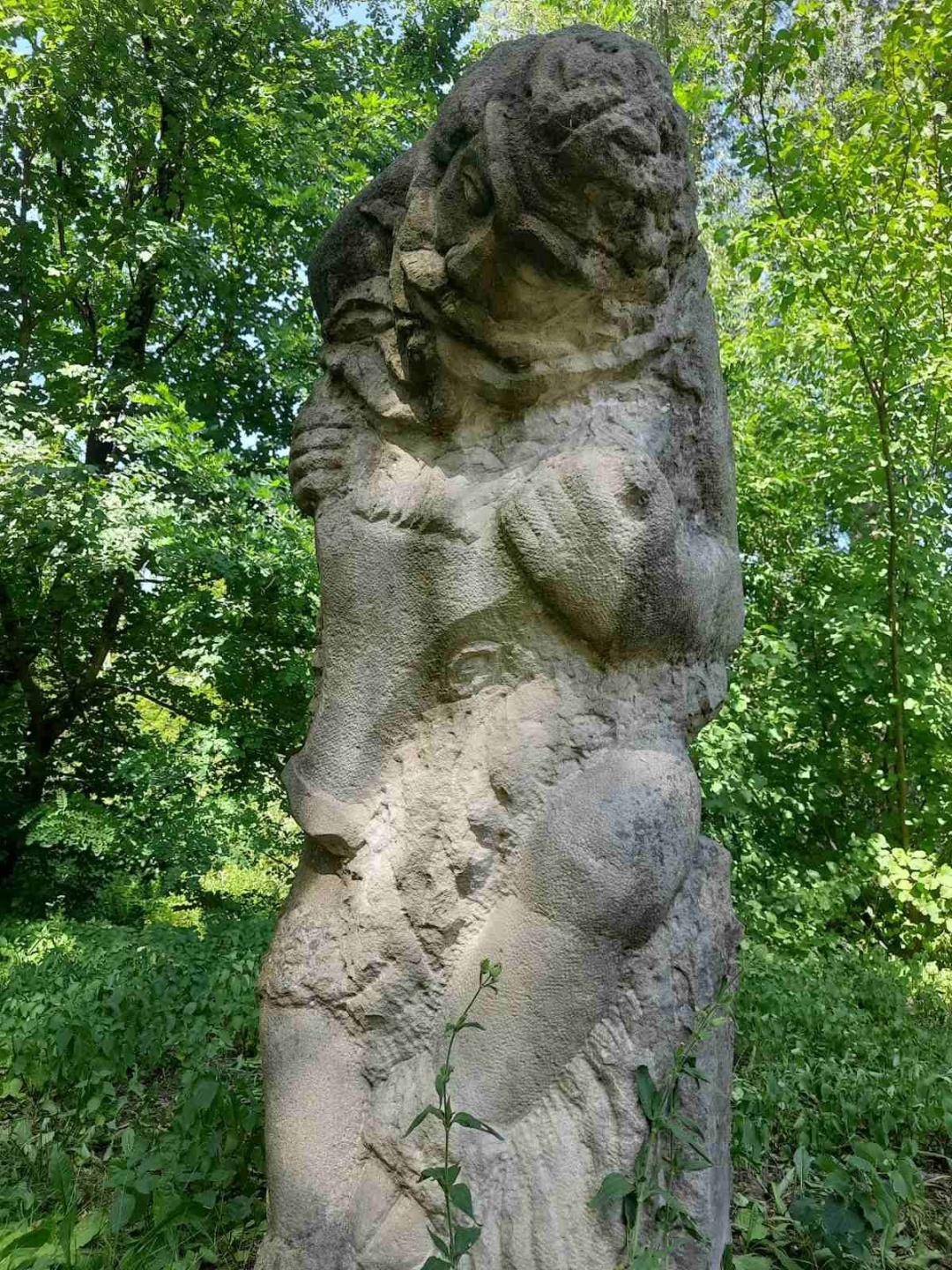 Буша запрошує на ювілейний пленер скульпторів-каменярів «Подільський оберіг»5